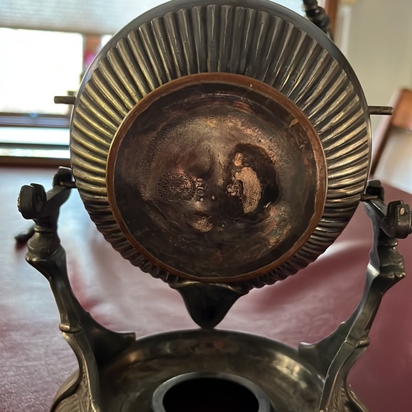 Antique Wilcox Kettle - Picture 8 of 11